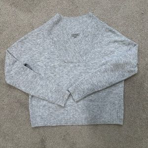 Jamison V-neck sweater